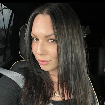 AKate7594's profile picture. 