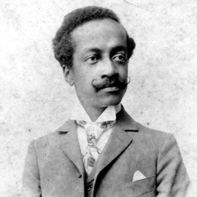 Psiquiatripa's profile picture. Sara os quebrantados de coração, e lhes ata as suas feridas. - Salmos 147