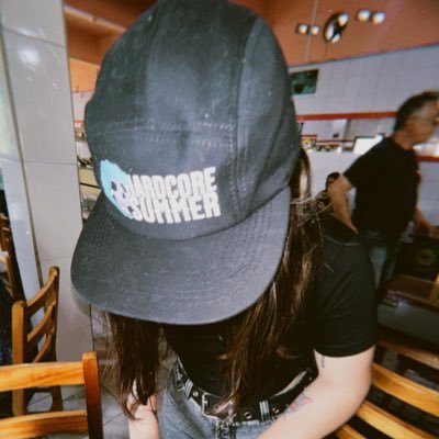 mariliareisg's profile picture. Nas asas do espírito, no olho do furacão | Owner @ baile.emo @ openy2k