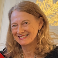 BrendaSpiering's profile picture. Senior Editor, blogger and digital content strategist – lover of strong coffee and kayaking in Georgian Bay