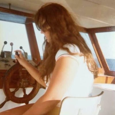 iMisteriosogirl's profile picture. 💉 Nurse  ﴿ توفّني مُسلِماً وألحِقني بالصّالحِين ﴾ { اللهم ارحم اختي ريم و اغفر لها }