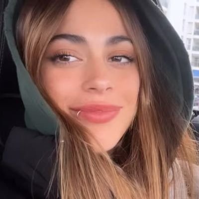 jaurdear's profile picture. ɴᴀsᴄᴇʀ ʀᴏᴍᴀɴɪsᴛᴀ ᴇ́ ᴜᴍ ᴘʀɪᴠɪʟᴇ́ɢɪᴏ - ᴛᴏᴛᴛɪ, 10 💛❤️