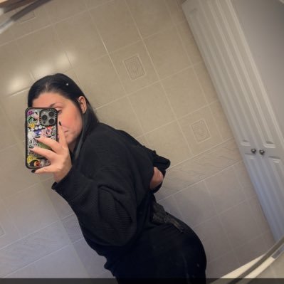 leggomymeggox93's profile picture. “Love goes unappreciated a lot of times, but you still gotta keep giving it.” -SD