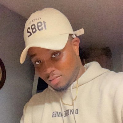 RellyRellx_'s profile picture. 🫀 shutdown for repairs