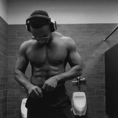 ayyye_tevin's profile picture. …..all the time