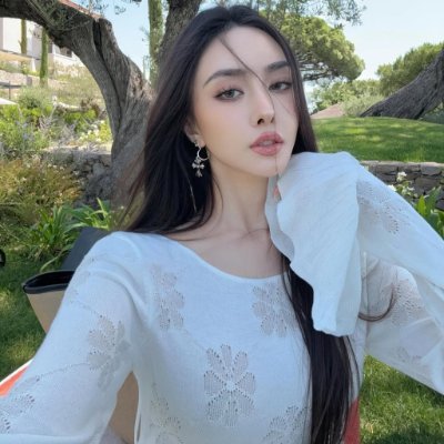 Jing_yt232's profile picture. Single and very independent Day Trader, Family first 🥰🥰👗👗