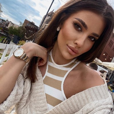 isabella_6541's profile picture. Design  creator💋 | Simple soul with wild dreams 🌙
✨ Just a simple woman with a complicated
Please be polite. Obscene pictures and obscene words are prohibited