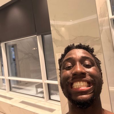 Kaykeed_'s profile picture. 4+ years of UX/UI Design,  Content Creator,  A2 French Speaker. Proud Muslim ☪️ 📩 - workwithtobiowoade@gmail.com