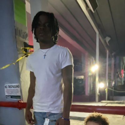 glitchyMAR's profile picture. 