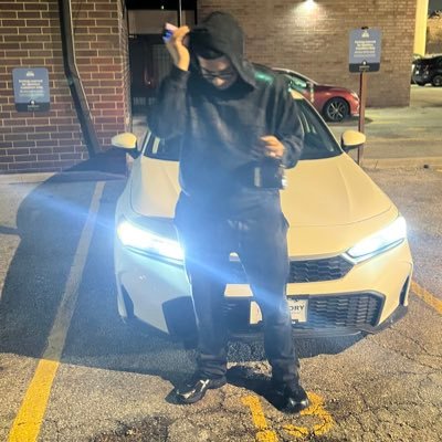 Robbbbb_'s profile picture. Chicago📍