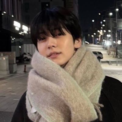 yuutoges's profile picture. youth is never coming back