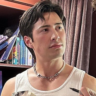 jyndjarin's profile picture. heartstopper | heated rivalry | broadway | anya taylor-joy | pedro pascal | star wars/andor/rogue one | pjo | the little mermaid 2023 🥧🩸🍂🎭 🧜🏽‍♀️🫐🔱