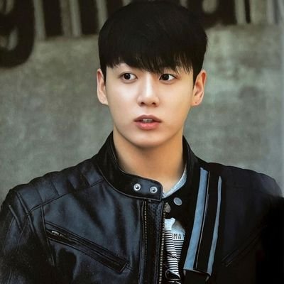 nikitychan's profile picture. 