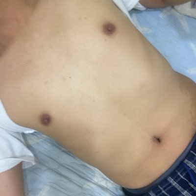 chunchunab's profile picture. - Là bot. (Hình chính chủ) - Lên kèo nào. - Thích thì quay clip X.