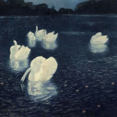 werulls's profile picture. Lady of the moon