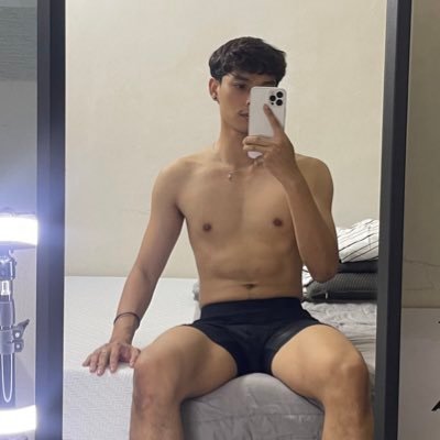 rffeol_'s profile picture. Not DS Account😭| Will be 24 y/o soon..