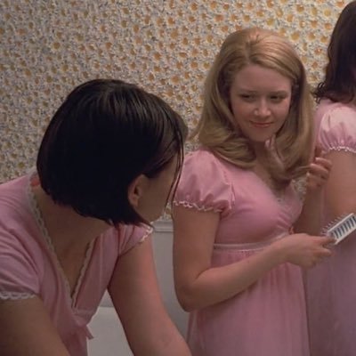 spongesaur's profile picture. cameron frye suffered more than jesus ( twenty ) free palestine 🇵🇸