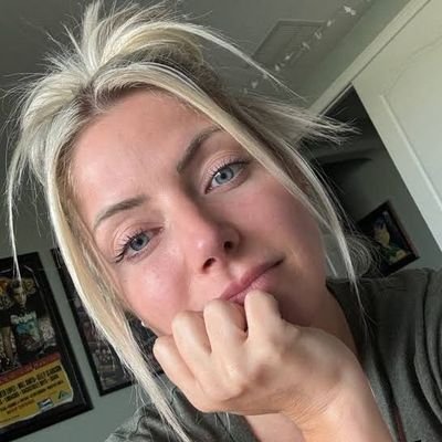 bliss_alex73817's profile picture. WWE Legend 🏆