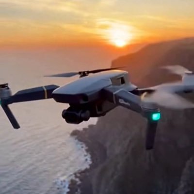 skydraft_X's profile picture. 사진·시뮬레이션·드론을 날리며 이것저것 담아요 ✈️  하늘에 선을 그리듯 날아다니며 만난 풍경들, 그리고 소소한 일상을 나눕니다.