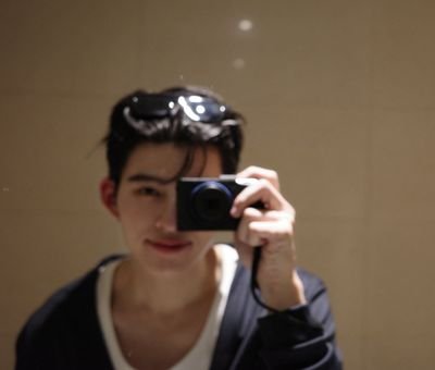 SsistaSasa's profile picture. This acc is for AUs and supporting my idol | No Fanwar 🚫 | 🏳️‍🌈