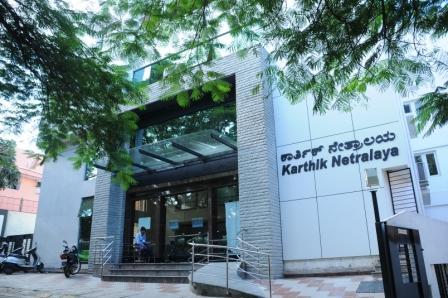 An affordable yet caring eye hospital at Bangalore, India. Offers best of facilities, genuine advise & world class treatment by expert doctors.