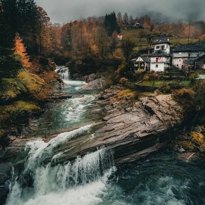 PhatudiBrian's profile picture. Future is an attitude 💯
Stay focused 🤟🏿✌🏿