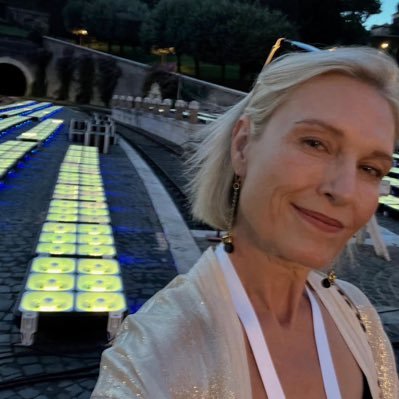 _OrignalChris's profile picture. Founder and CEO of Passionflix, sister to @Elnmusk and proud supporter of Tesla and space x⚡️❤️