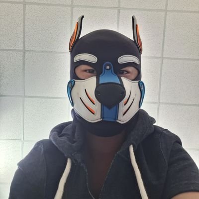 Kevin_901215's profile picture. 目前不露臉||🐶：@supetrm||
有點喜被吹||喜包皮屌||非單無主||有時發狗狗文～大概168/64||要聊天請到我ig↓