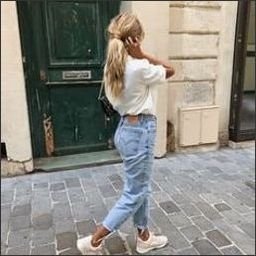 Crofton153525's profile picture. She remembered who she was and the game changed.