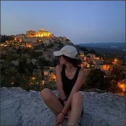 Odessa833431's profile picture. Life isn’t perfect but your makeup can be.