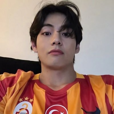 iimlittleshy's profile picture. susun biraz allah askına