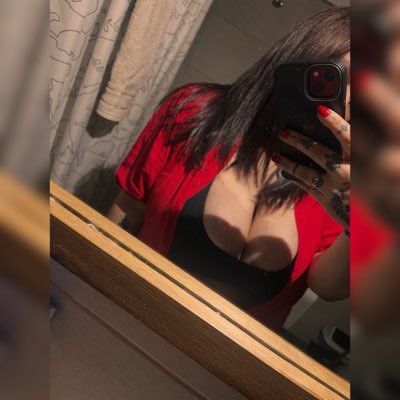 meluuuca's profile picture. https://t.co/avhsvOtJ0K y https://t.co/1IBwebGFGq 27 añitos