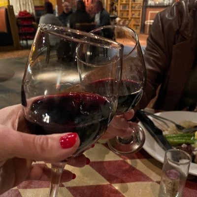 wens404's profile picture. conservative chic! Liberals are lunatics! 🇺🇸🇺🇸🇺🇸🇺🇸🇺🇸 wife of one of the best detective that ever lived. He is a legend.