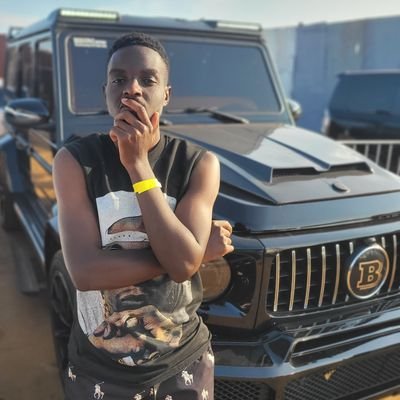 NixonMurld's profile picture. I.T