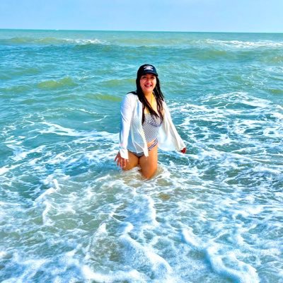 FridaaVanee's profile picture. Quiero hacer cosas imposibles. // Estoy aprendiendo a contar historias. Sígueme en mi cuenta dizque pro: @FridaVanessaMH