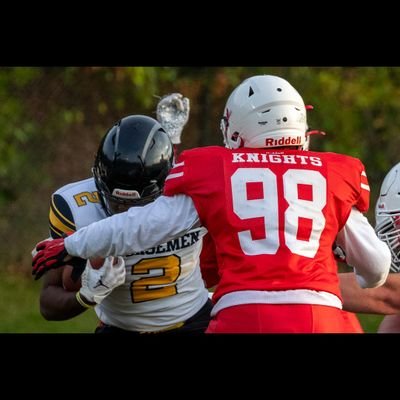 JacobGraham78's profile picture. 17y/o | 6'1 220 | D-Lineman | kanata knights football |  wingspan 6'0 | class 2026 🇨🇦 | class 2027 🇺🇲
