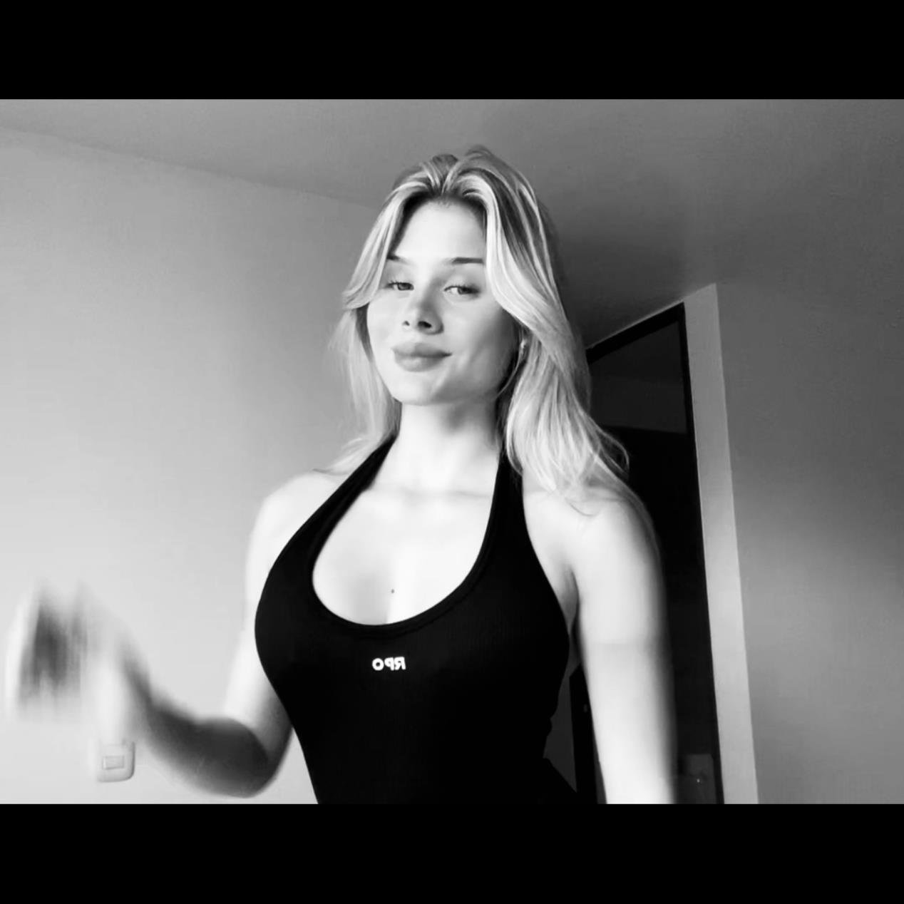 GlaydsK66237's profile picture. chasing peace, not perfection 🌿   @sexsexyougood