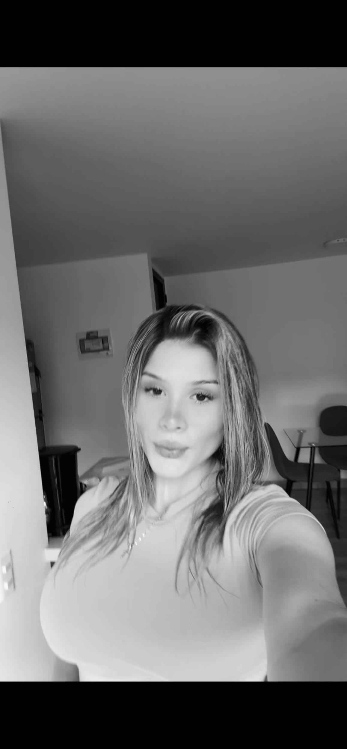 LDemetrice67884's profile picture. 💎 My soul is learning to relax   @sexsexyougood