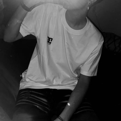 liamaquinoo's profile picture. rebzyyx escribio all i want is you basándose en mi