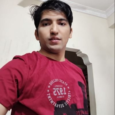 ramssharma_'s profile picture. i tweet random things