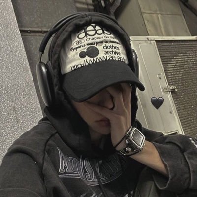 M4_Tomp's profile picture. 