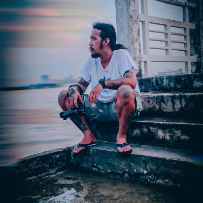 srimueang81596's profile picture. 