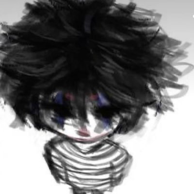 rosaditopp's profile picture. 18 años                                                     ig: spilledmilkheart