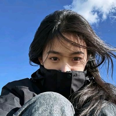 vexanazahra's profile picture. If you are sad, visit my account, and you will feel a little better💃🕺