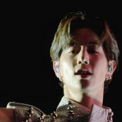 sevenhappen's profile picture. 7 is my lucky no. | GOT7 is my lucky boys | ฉันมีเมน7คน #GOT7FOREVER #รีวิวเนะ Contact: https://t.co/0JB86suC6W