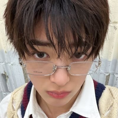 dxracrtz's profile picture. ⤷ ㅇㄱㅎ | ⋆˚꩜｡ collecting smiles from cortis’ moments ‹𝟹 .ᐟ #1 fan of keonho's natural curls & his nose scrunches ⭑｡𖦹