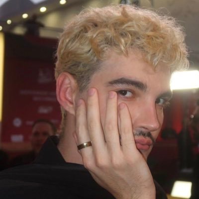 jaoalbg's profile picture. If the pain is real, then why can't I find the cure?