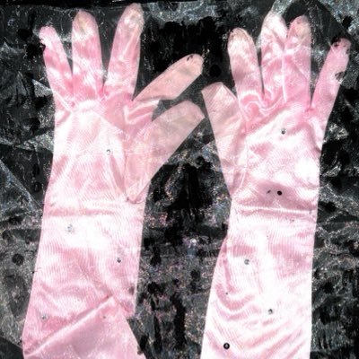 lvlv0817's profile picture. 🇨🇳📷📸🎀💅🏼需要一个好的睡眠，希望大家都能幸福美好平静安稳