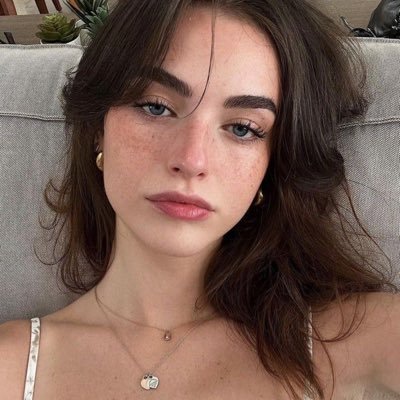 coacu's profile picture. valar morghulis