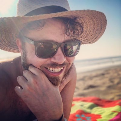 Chahee's profile picture. Trashcan Panda PR for @chertz • Goldens Girls Stan • Let’s talk about food 🤤 • 🏳️‍🌈